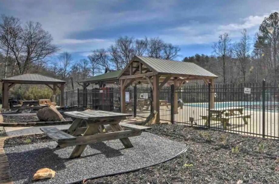 Mountain Creek Lodge Ellijay Εξωτερικό φωτογραφία
